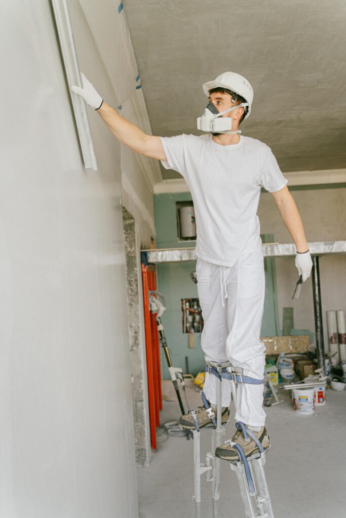 Trades people - plasterers