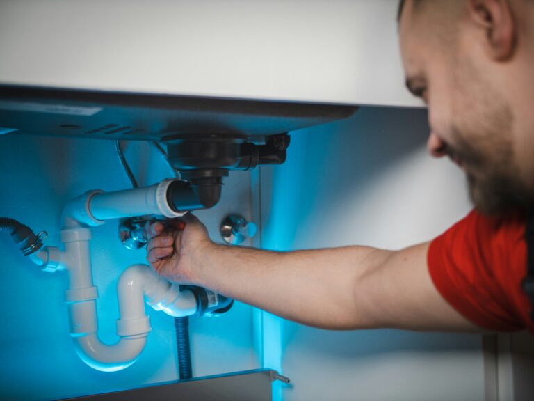 Why Every Tradesperson Needs A High-performing Website In 2026